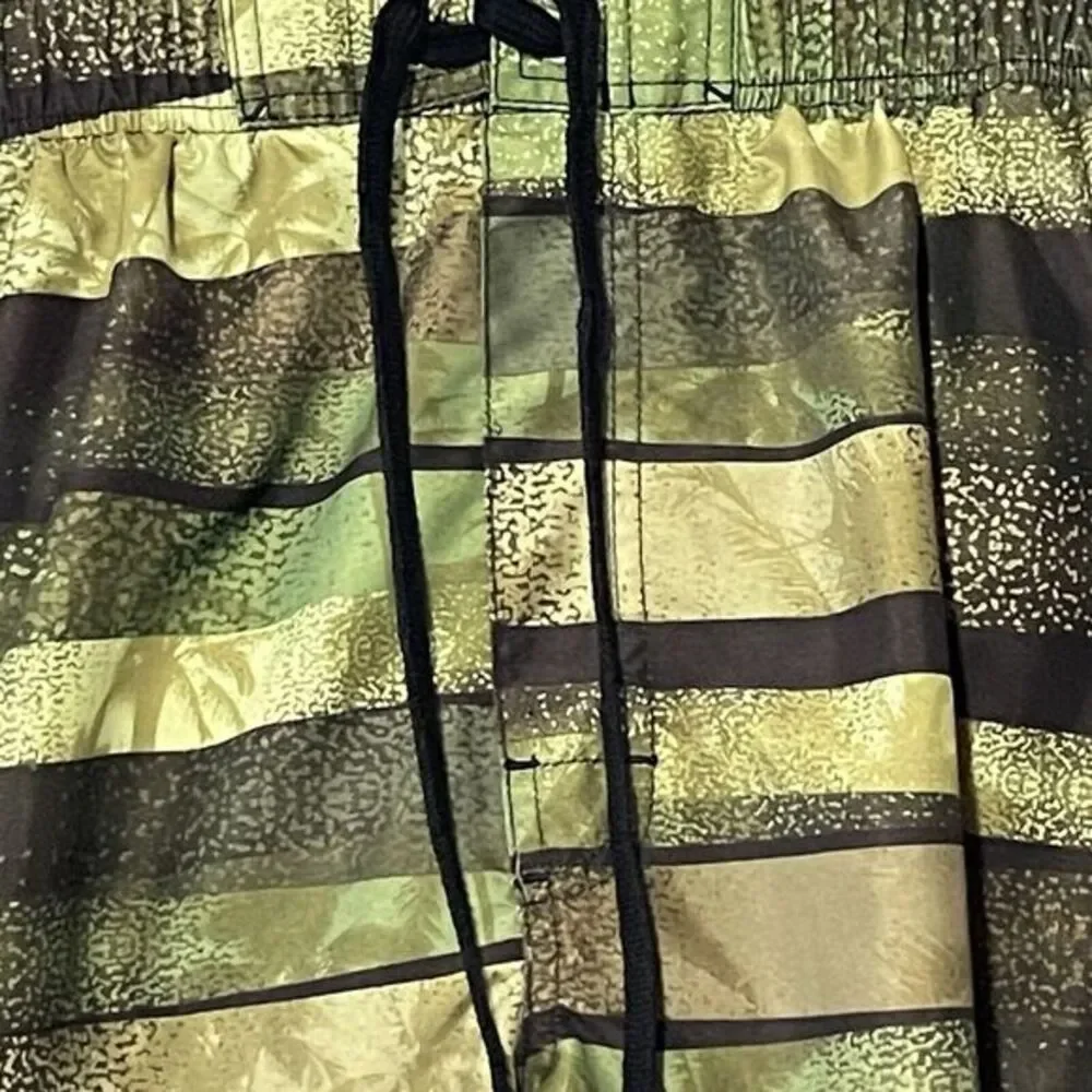 Sonoma Swimming Trunks Men's Size XXL Green Tropical Board Shorts Surfing Water‎